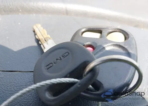 1999 GMC Sonoma Sls z USA, uszkodzony, nr VIN 1GTCT19W8X8529063